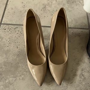 Nude/Tan 3” Heels $25 Nine West